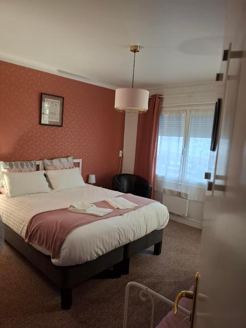 Le Crist'Al, Hotel Familial, Climatise, En Front De Mer Saint-Georges-de-Didonne Cameră foto