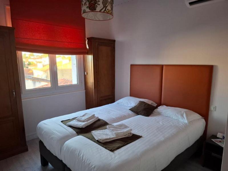 Le Crist'Al, Hotel Familial, Climatise, En Front De Mer Saint-Georges-de-Didonne Cameră foto