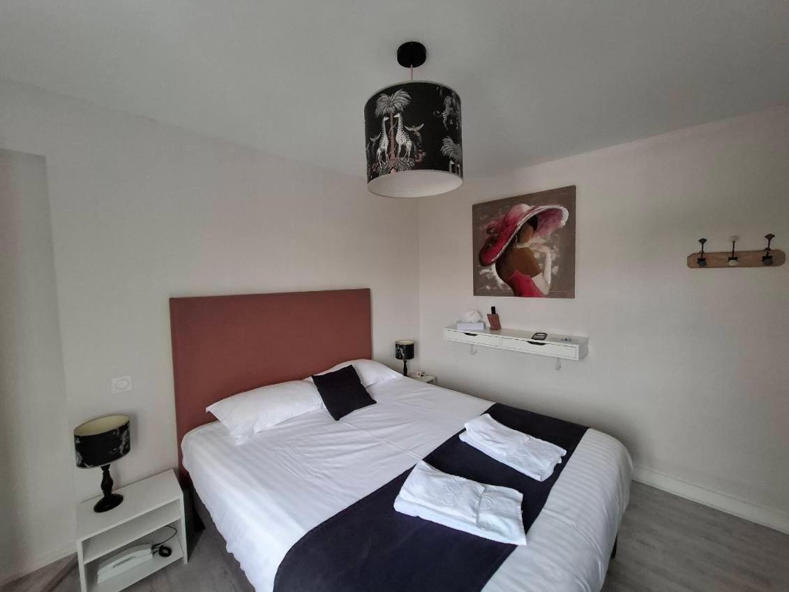 Le Crist'Al, Hotel Familial, Climatise, En Front De Mer Saint-Georges-de-Didonne Cameră foto